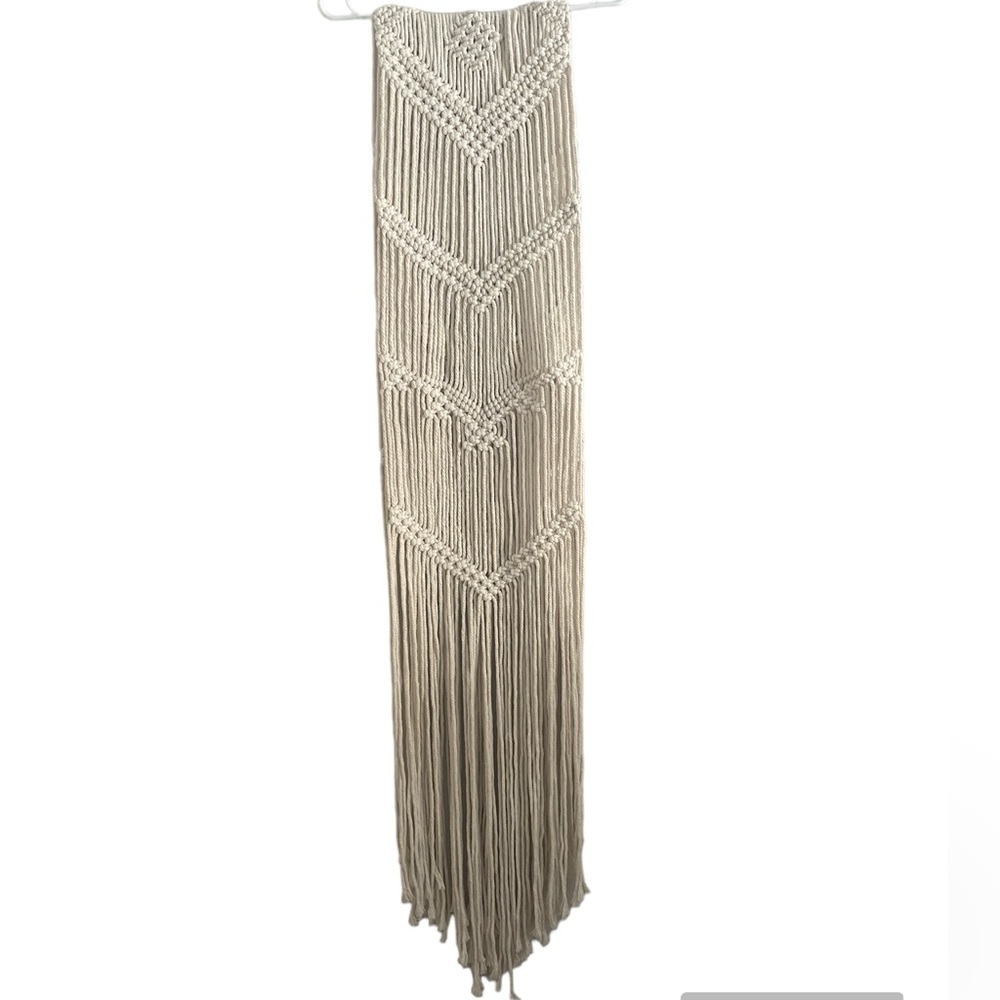 90’s macrame table runner or wall decor